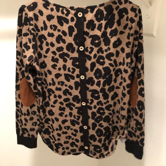 Pink Clover Animal Print Sweater - Picture 4 of 6